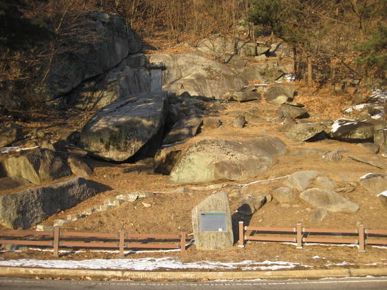 경기도 가평군 조종면 대보리 조종암. 전익진 기자 