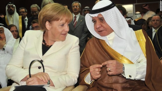 2010년 사우디를 방문한 앙겔라 메르켈 독일 총리.