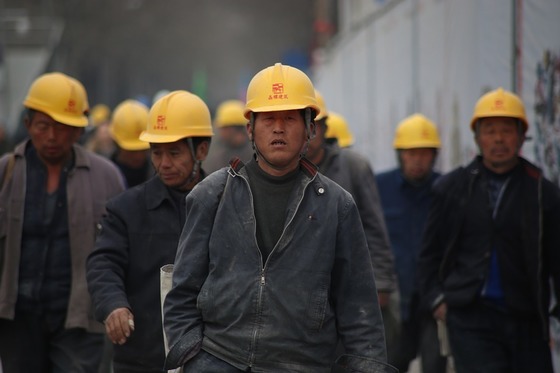  중국의 노동자들 [출처: 바이두]