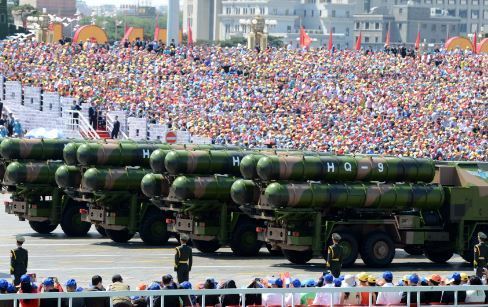 중국의 군사력을 과시하는 열병식 [사진 중앙포토]