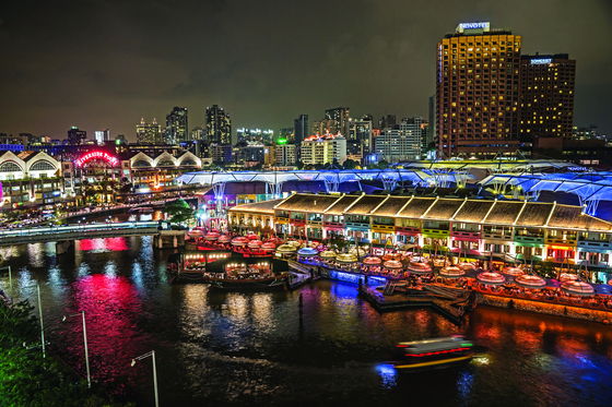 밤이면 불야성을 이루는 싱가포르 최고의 번화가, 클락키 [사진 싱가포르 관광청]