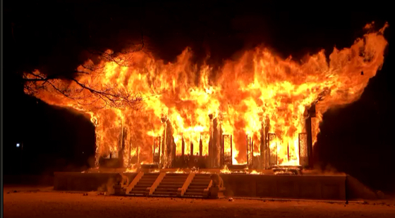 Fire at Daeungjeon at Naejangsa Temple in Jeonbuk…  Police caught arson suspect [영상]