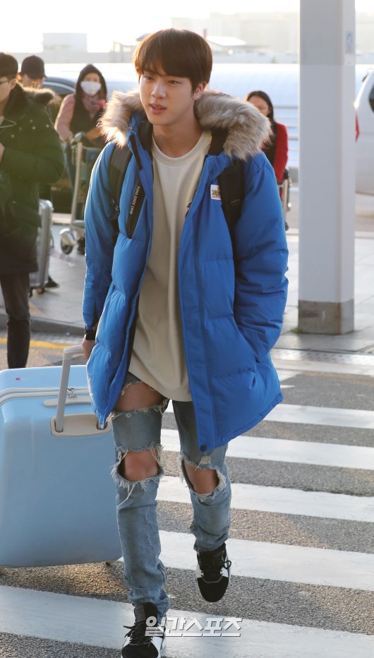 Picture Media Bts Jin At Incheon Airport Go To Sulawesi Indonesia 1611