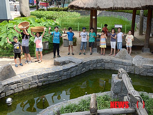 만든곳: 한국 네티즌본부 카페