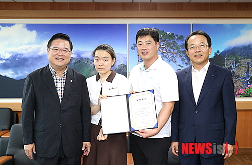 만든곳: 한국 네티즌본부 카페