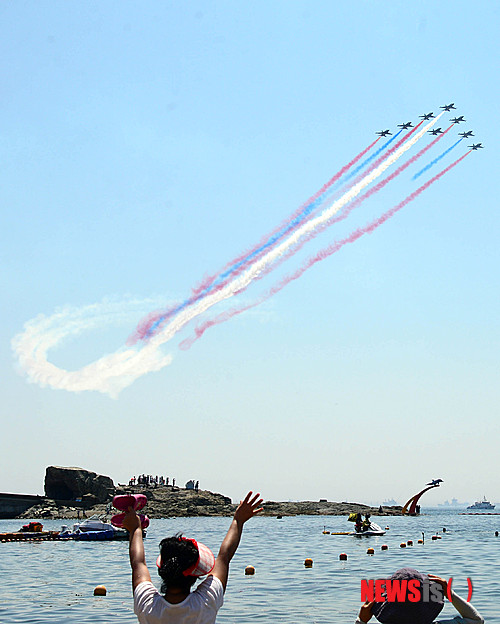 만든곳: 한국 네티즌본부 카페