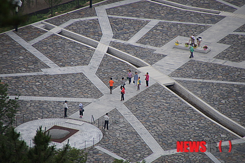 만든곳: 한국 네티즌본부 카페