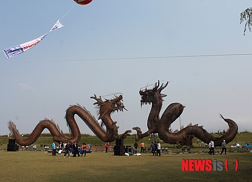 만든곳: Daum 카페: 한국 네티즌본부