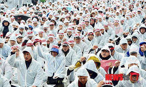 사진이 안 보일때:→우칙클릭 →사진보기 클릭. 작성: Daum카페: 한국 네티즌본부