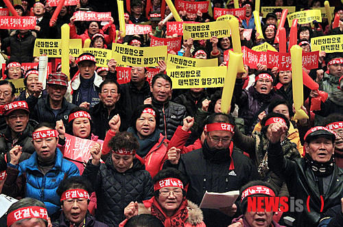 사진이 안 보일때:→우칙클릭 →사진보기 클릭. 작성: Daum카페: 한국 네티즌본부