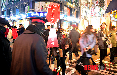 사진이 안 보일때:→우칙클릭 →사진보기 클릭. 작성: Daum카페: 한국 네티즌본부