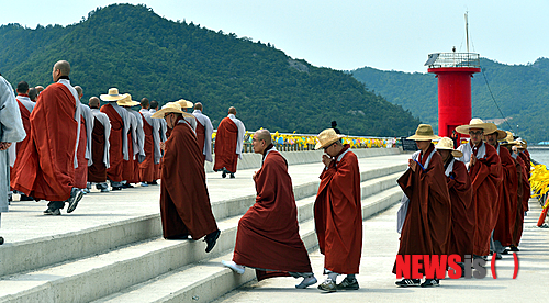 작성: 한국 네티즌본부