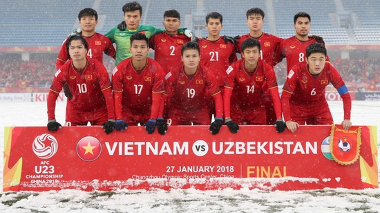 The Under-23 Championship of the Asian Football Confederation 2018, where Park could become a "national hero," the Vietnamese national team reached the finals of the first Champions League of the AFC history. AFC
