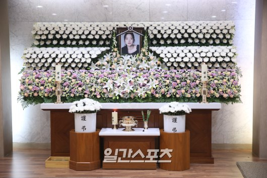 Korean Showbiz Surrounded By Mourning Atmosphere For Goo Hara