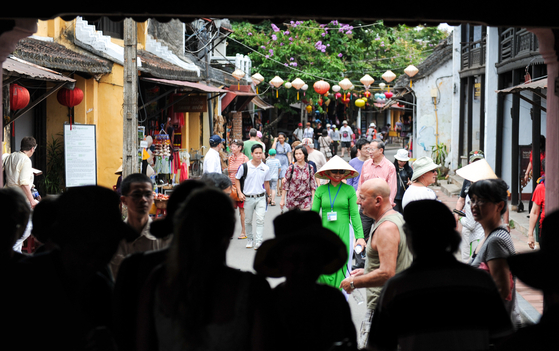  유네스코 세계유산에 등재된 베트남 호이안 거리. 한국인이 많이 찾는 다낭에서 가깝다. 최승표 기자
