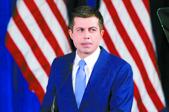 피트 부티지지 전 시장은 박빙 2위로 샌더스를 뒤쫓았다. [로이터=연합뉴스]