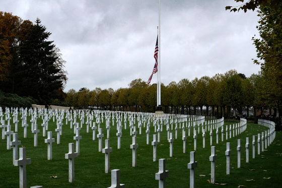 US President Donald Trump visited France in November 2018, but did not visit the American Cemetery in Aisne-Marne due to bad weather. [AFP=연합뉴스]