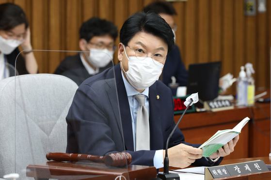 On the 23rd, President Je-won Jang is speaking at the general meeting of the Special Committee on Personnel Hearings on the election of the members of the Central Election Commission of the National Assembly (byung-hyun Cho, Cho Sung-dae).[연합뉴스]