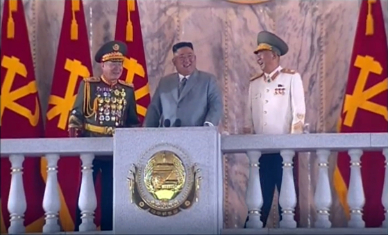 North Korean leader Kim Jong-un appeared with a brilliant expression on the 75th anniversary of the founding of the Labor Party, which was celebrated in Pyongyang's Kim Il-sung Square on the 10th. [조선중앙TV=뉴스1]