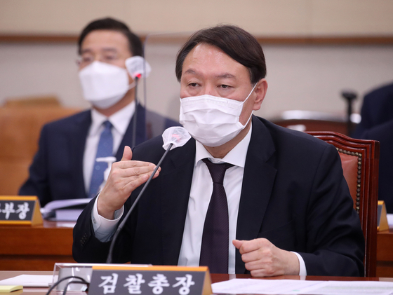 Attorney General Yoon Seok-yeol is answering a question from a legislator during a national audit of the Supreme Prosecutor's Office of the Judicial Council of Legal Justice held at the National Assembly in Yeouido, Seoul on the 22nd. Reporter Oh Jong-taek