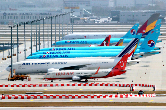 사진은 지난 4월 인천국제공항 전망대에서 바라본 공항 내 모습. 이 기사는 사진과 직접적인 연관 없음. 연합뉴스