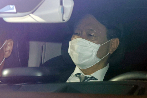 Attorney General Yoon Seok-yeol is on the morning of the 3rd to work at the Supreme Prosecutor's Office in Seocho-gu, Seoul.[연합뉴스]