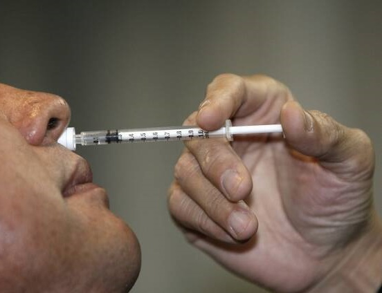 Image of nasal spray type vaccine.  EPA = Yonhap News