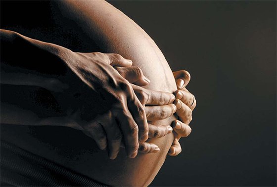 사유리의 출산 이후 비혼 여성의 임신·출산에 대한 찬반 논란이 뜨겁다. 박종근 기자