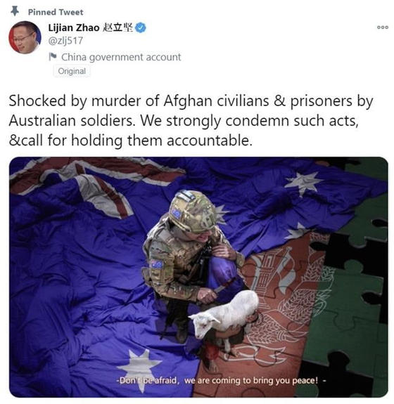 Chinese Foreign Ministry spokesman Zhao Lizhen posted a composite photo on his Twitter account late last month, further worsening the relationship between Australia and China.  The photo shows an Australian soldier trying to harm an Afghan child. [트위터 캡처]