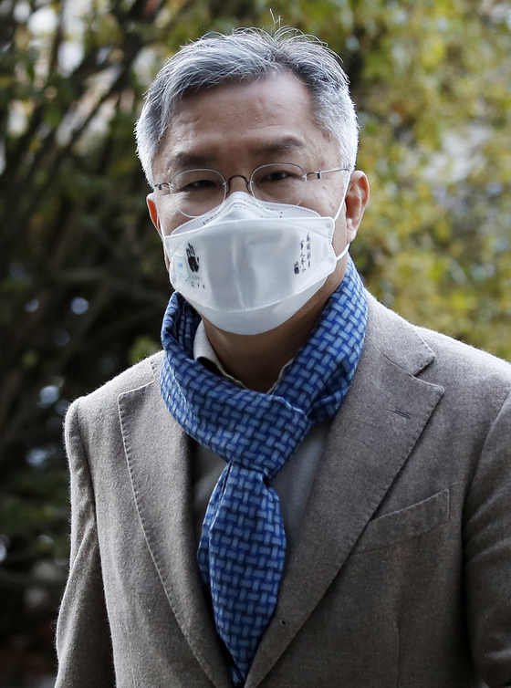 The chairman of the Open Democratic Party, Choi Kang-wook, attends a business obstruction trial held at the Seoul Central District Court on the 15th. [뉴스1]