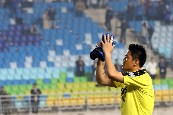 Jeong Seong-ryong renews a one-year contract with Japan J League Kawasaki