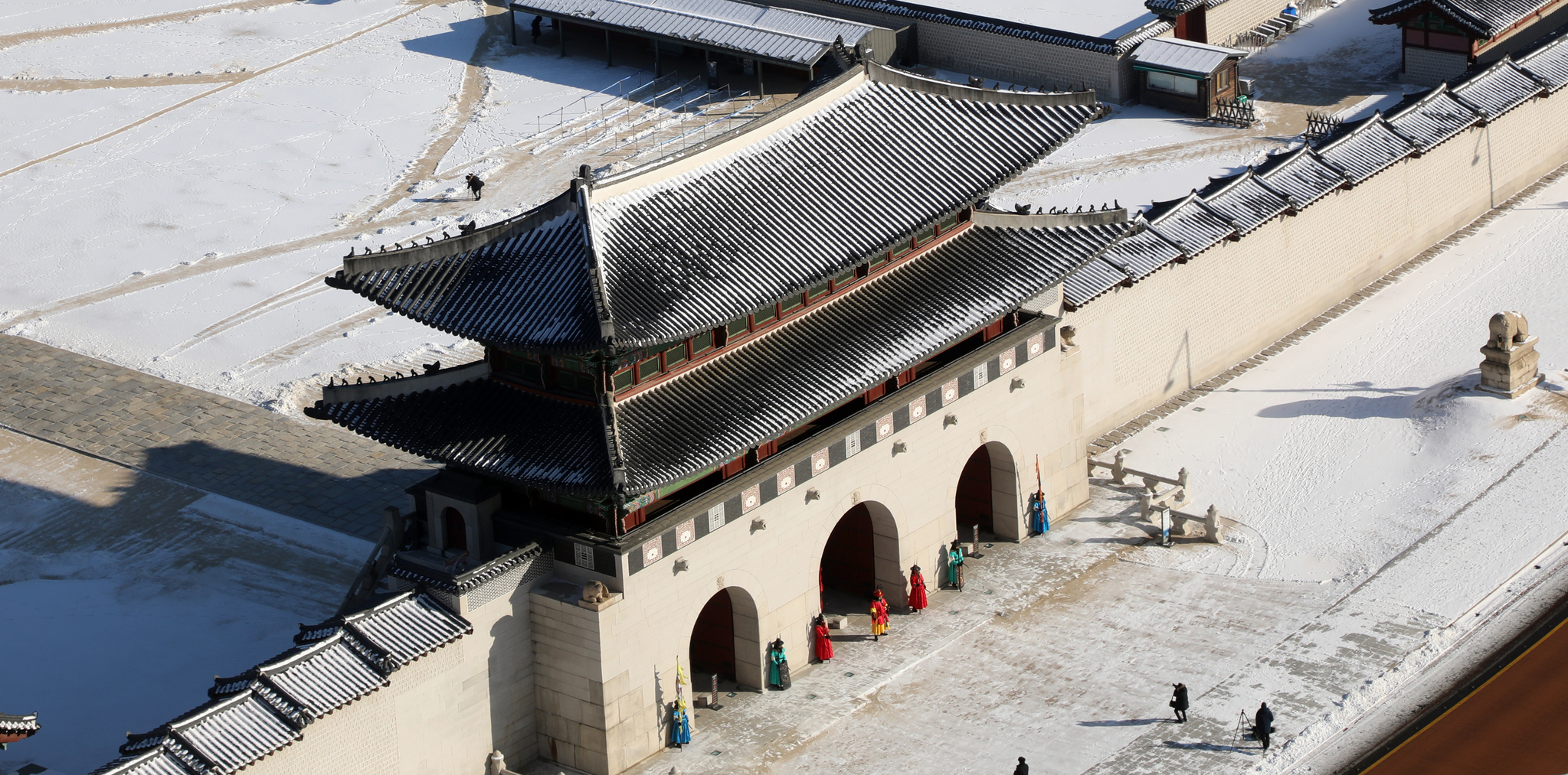 Even today, a cold wave from the north pole of -20 degrees Celsius hits Jeju again with up to 8 cm of snow.