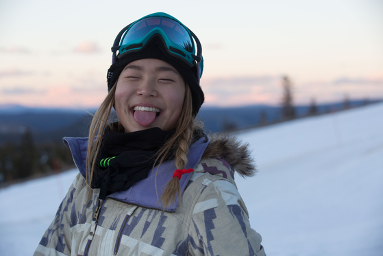 ‘Snowboard Empress’ Right…  Chloe Kim, 1st place in the comeback stage qualifier