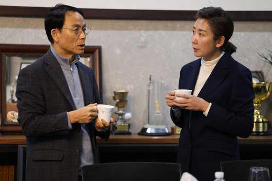 與, Na Gyeong-won in’Recruitment No. 1’Jin Dae-je said, “You’re a candidate for the Democratic Party, and then you’re absurd”