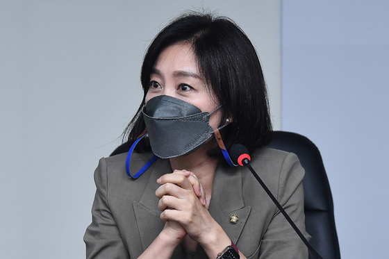 허은아 의원이 23일 서울 여의도 당사에서 열린 '명불허전 보수다' 국민의힘 초선 의원들 공부모임에서 발언하고 있다. 뉴스1