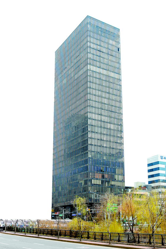김중업이 설계한 ‘국제주의 양식’의 삼일빌딩. [사진 윤광준]