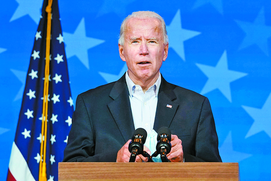 Democratic Party candidate Joe Biden held a press conference in Wilmington, Delaware on the 5th (local time) and revealed his position on the count situation. [AP=연합뉴스]